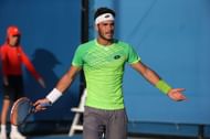 Andrea Pellegrino beat Stefano Travaglia in the first round